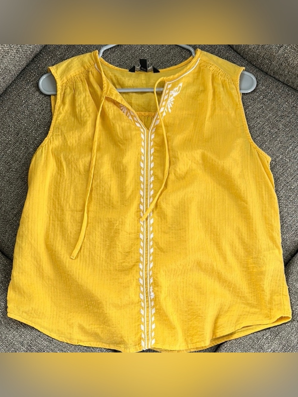 Banana Republic Mustard Yellow Gauze Embroidered Boho Split Neck Tank Top Size S